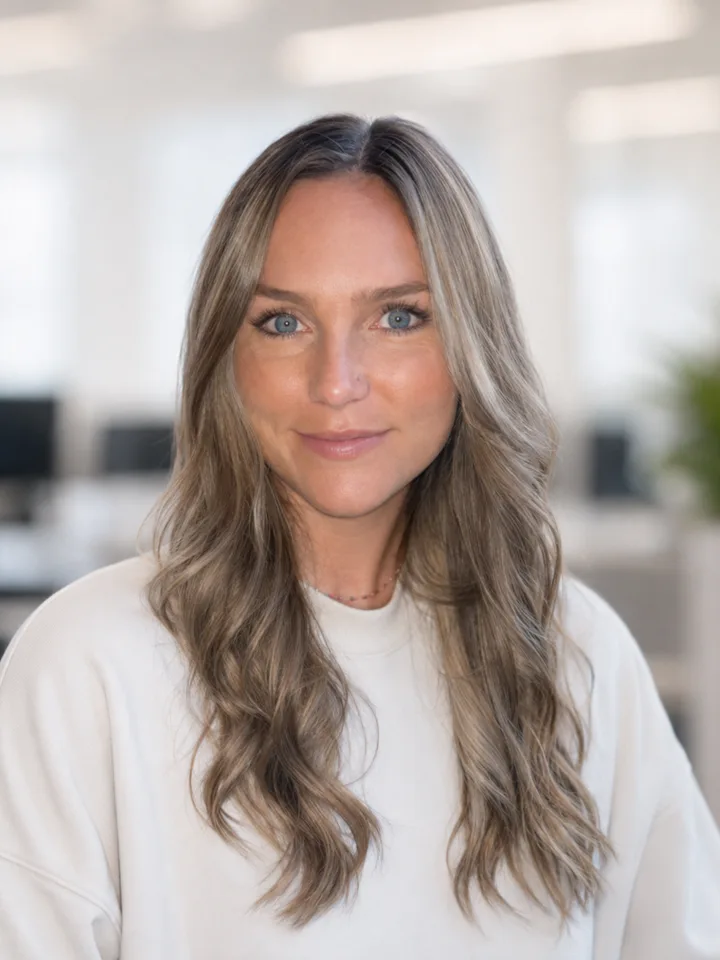 Tess Meurling headshot